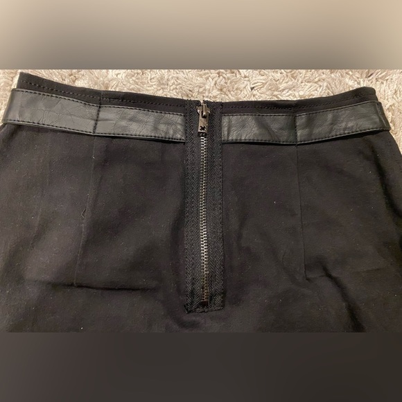 Rare Tripp NYC Dang Goodman Buckle Mini Skirt Size S - Picture 4 of 10